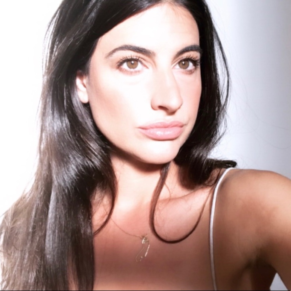 Meet your Posher, Paula